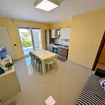 Oikia Vacanze Casa Di Chica Ferienhaus *