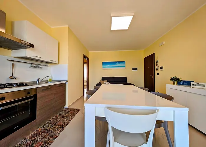 Oikia Vacanze Casa Di Chica *